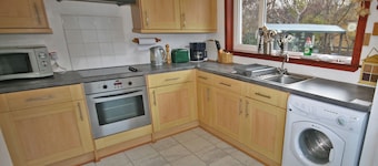 2 bedroom accommodation in Portree, Isle of Skye