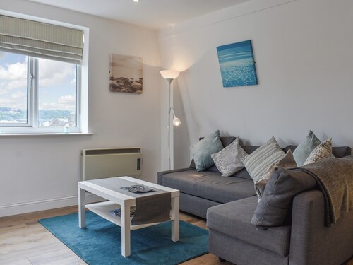 Conveniently located cottage in the historic town of Whitby.