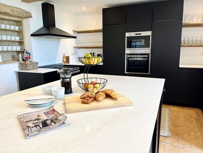 This historic, former public house has been transformed into a superb holiday residence