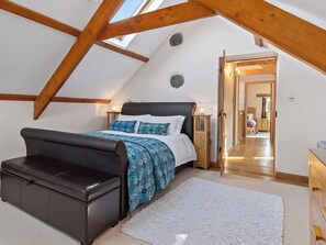 3 chambres, Wi-Fi gratuit, draps fournis