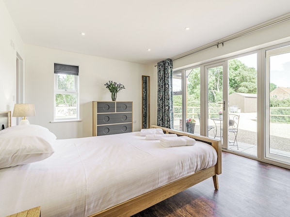 3 chambres, Wi-Fi gratuit, draps fournis