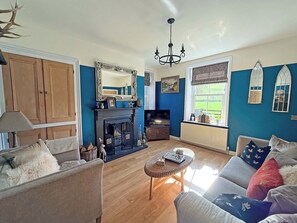 Unclassified image, 2 of 26, button