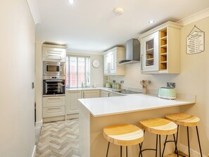 Geschirrspüler, Hochstuhl