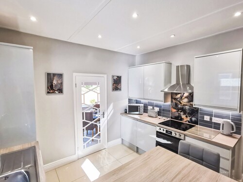 2 bedroom accommodation in Chester le Street