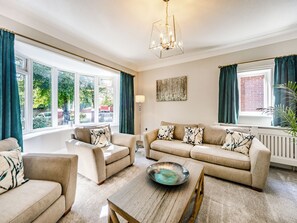 Living area - 2 bedroom accommodation in Chester le Street (Chester le Street)