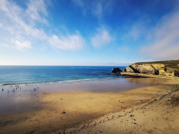 Beach - 2 bedroom accommodation in Portreath (Portreath)