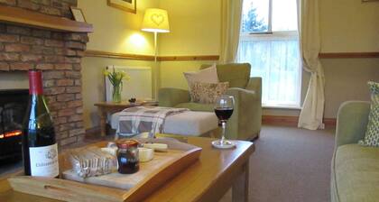 1 bedroom accommodation in Weldon Bridge, near Rothbury