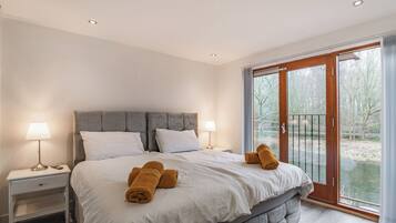 3 bedrooms, free WiFi, bed sheets