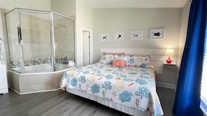 2 Schlafzimmer, Zimmersafe, Bügeleisen/Bügelbrett, Reisekinderbett