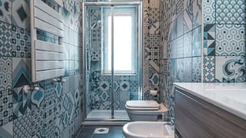 Superior-Zimmer | Badezimmer | Dusche, Regendusche, Haartrockner, Bidet