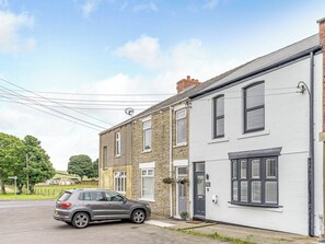 Exterior - 3 bedroom accommodation in Quebec, Near Durham (Quebec, Near Durham)