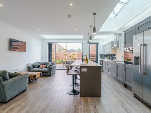 3 bedroom accommodation in Quebec, Near Durham