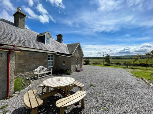 Birch Cottage - UK38992