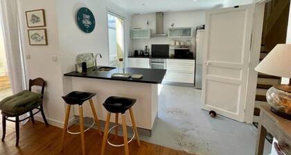 Quiberon - House 5rooms - 160m² - city center