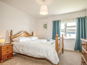 3 soverom, wi-fi (inkludert) og sengetøy