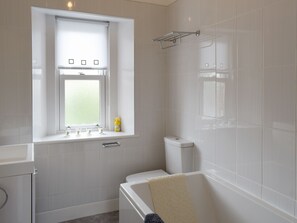 Towels - 2 bedroom accommodation in Ayr (Ayr)