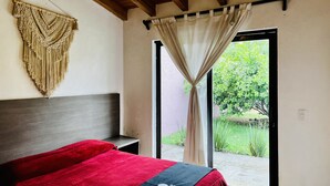 Cottage | 4 bedrooms, free WiFi, bed sheets - Casa Lunah Avandaro (Valle de Bravo)