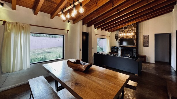 Cottage | Dining room - Casa Lunah Avandaro (Valle de Bravo)