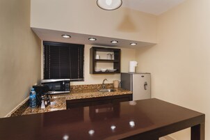 Suíte executiva | Roupas de cama premium, individualmente mobiliados, escrivaninha