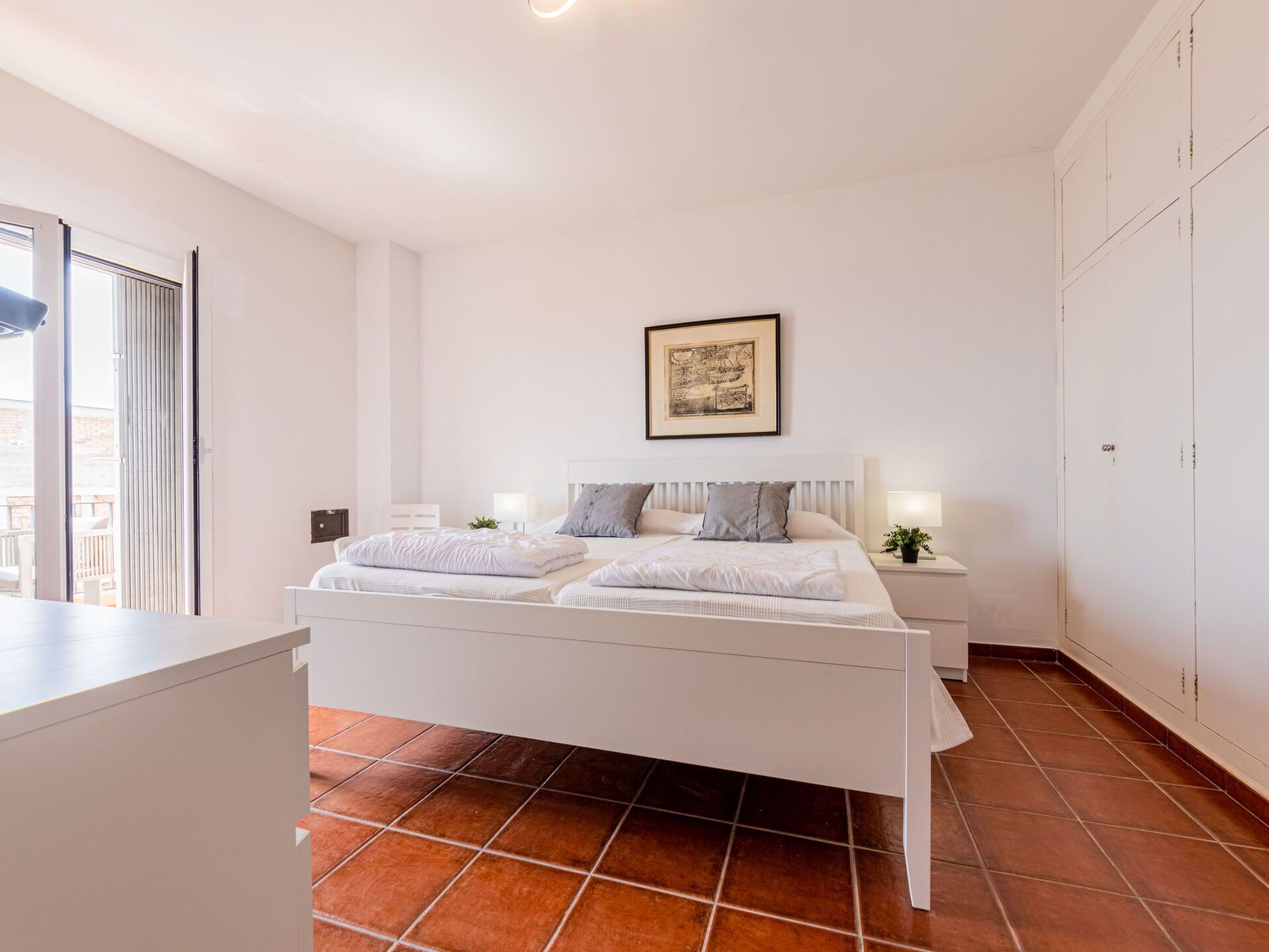 4 bedrooms, travel cot, free WiFi