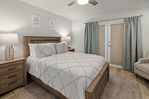 2 Schlafzimmer, Schreibtisch, Bügeleisen/Bügelbrett, kostenloses WLAN