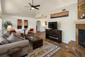 TV, fireplace, offices