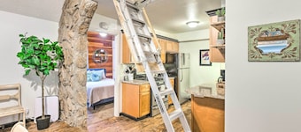Creekside Morrison Cabin ~ 9 Mi to Red Rocks Park!