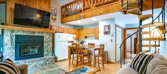 Northwoods F3 - Chill`inn Slopeside