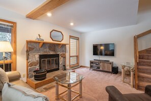 Fireplace, DVD player