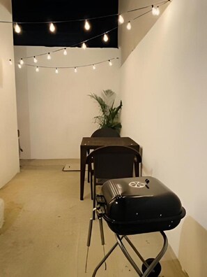 Casa bàsica, 2 dormitoris | Terrassa o pati