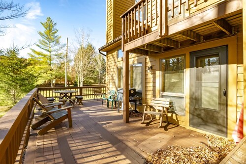 Deerfield Village 040