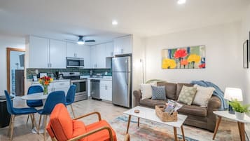 Fireplace, DVD player