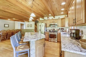 冰箱、烤箱、炉灶、洗碗机