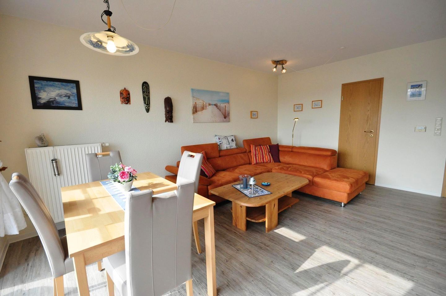 تلفزيون، مشغل دي في دي، ستيريو