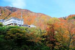 Exterior - Hitou Hanabun (Myoko)