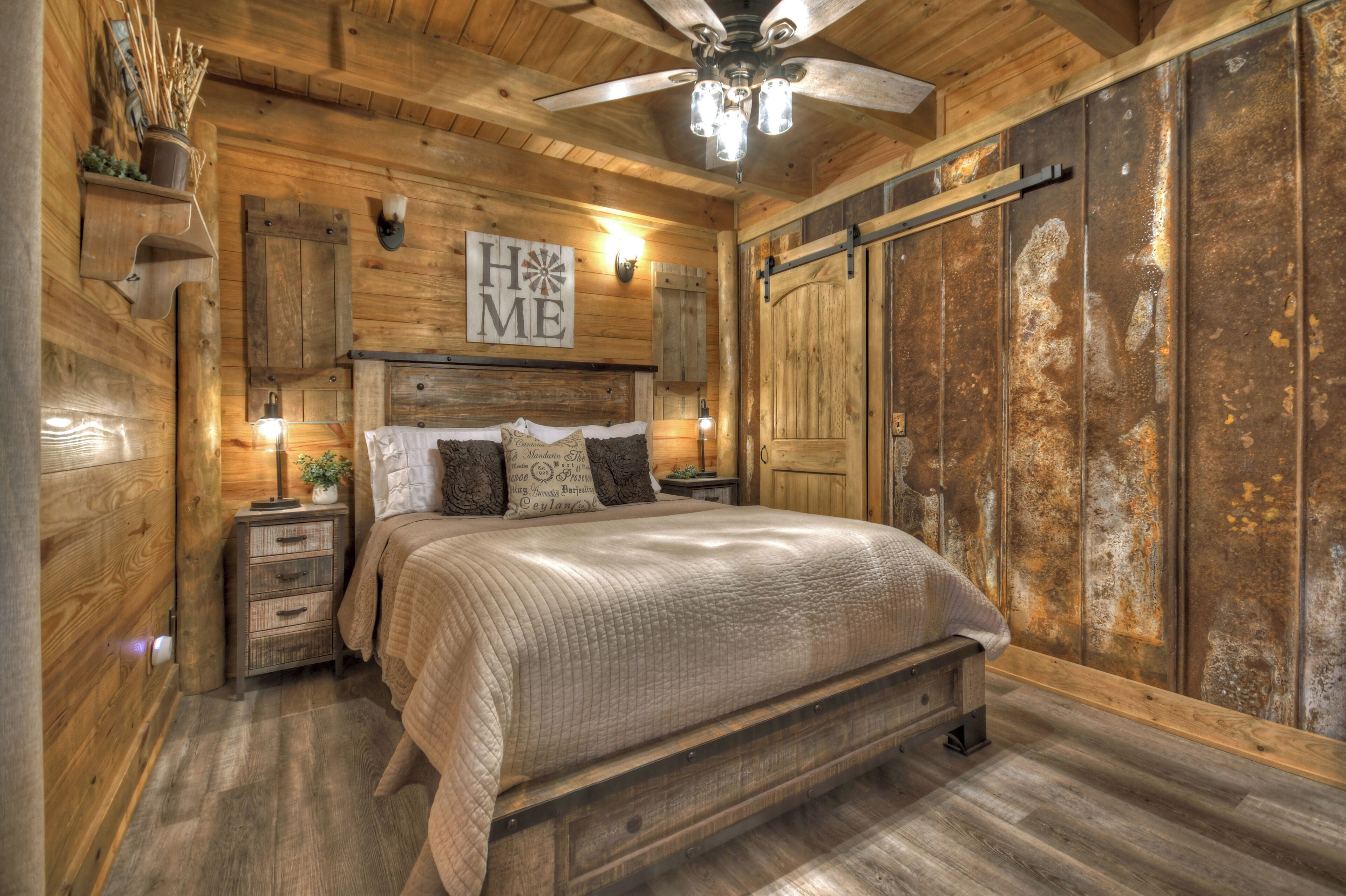 2 Schlafzimmer, Schreibtisch, Bügeleisen/Bügelbrett, WLAN