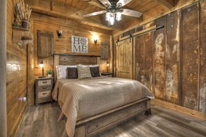 2 多间卧室、办公桌、熨斗/熨衣板、WiFi