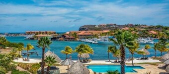 Appartement La Maya met zwembad strand Jan Thiel