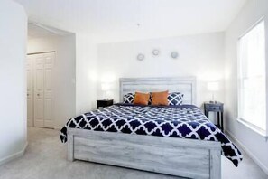 3 chambres, bureau, fer et planche à repasser, Wi-Fi