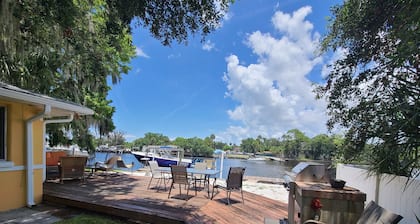 Waterfront River & Gulf - Boat Rental Available!