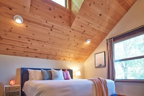 3 多间卧室、办公桌、旅行婴儿床、免费 WiFi