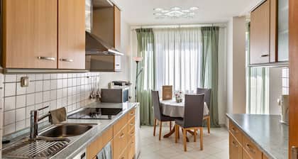 Ferienwohnung "Zum Rochusberg 1" mit Balkon und WLAN