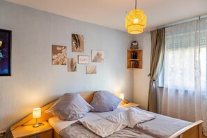 1 chambre, fer et planche à repasser, Wi-Fi gratuit, draps fournis