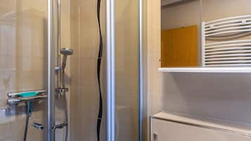 Shower, free toiletries, hair dryer, towels