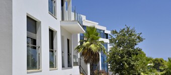 WELCS VILLA MODERNA 031 EMP con Piscina y Vistas