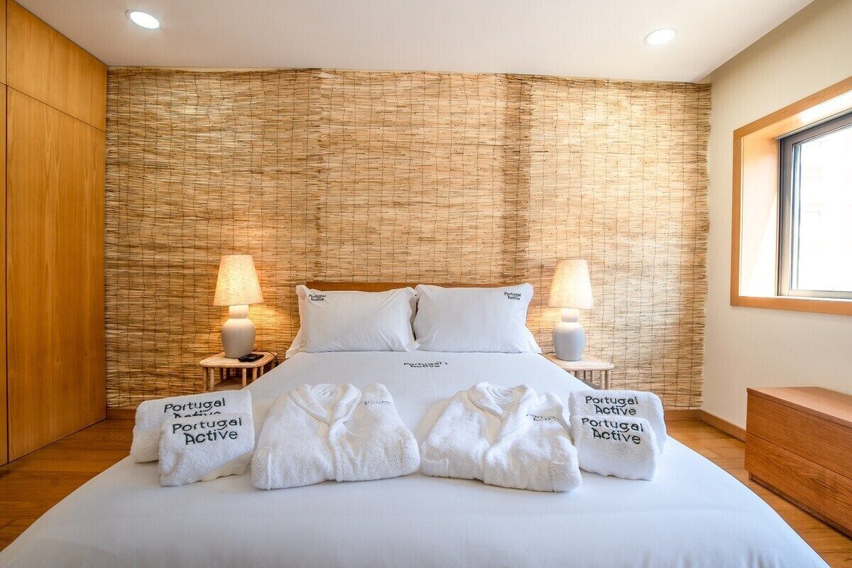 2 habitaciones, tabla de planchar con plancha, internet y ropa de cama 