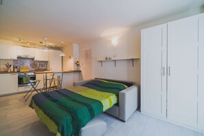1 bedroom