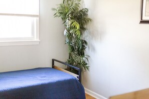 3 chambres, fer et planche à repasser, lit parapluie, Wi-Fi gratuit