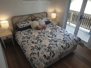 4 Schlafzimmer, Bügeleisen/Bügelbrett, kostenloses WLAN