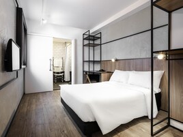 标准房, 1 张双人床 | 迷你吧、遮光窗帘、隔音、免费 WiFi